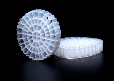 Αγορά Αγνό υλικό HDPE K5 MBBR Φιλτράρισμα με καλή επιφάνεια και λευκό χρώμα online manufacture