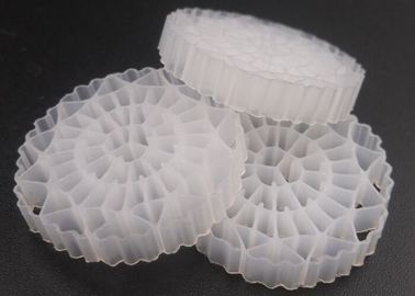 Αγορά Hdpe Eco Friendly MBBR Bio Carrier 25*5mm δραστηριότητα πλωτές μπάλες βιομάζας online manufacture