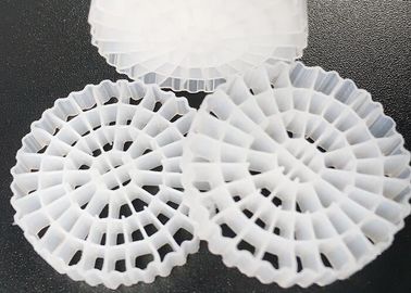 Αγορά K3 Kaldnes Mbbr Πλωτές σφαίρες BIO Filter Media Hdpe 25*4mm Λευκό χρώμα online manufacture