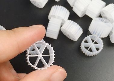Αγορά Το Koi Pond Biocell Filter Media Plastic Bio Media 6 τρύπες με λευκό χρώμα και παρθένο HDPE online manufacture