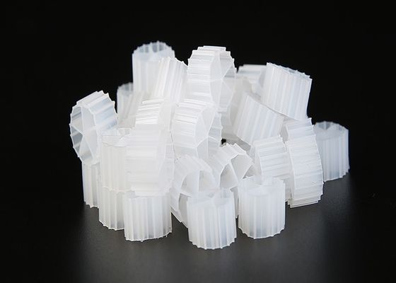 Αγορά Οποιοδήποτε χρωματιστό HDPE Kaldnes K1 Filter Media Bio Film Fast 10mm X 7mm online manufacture