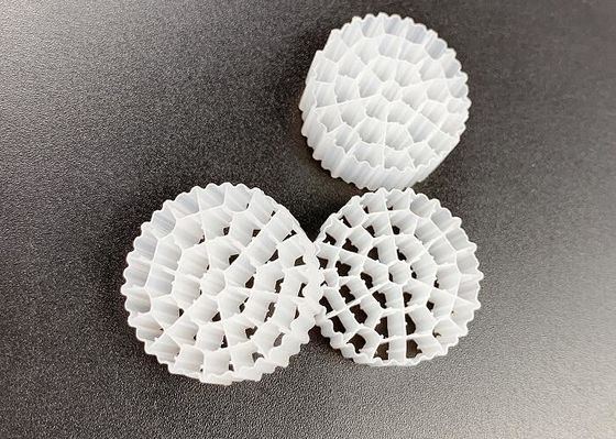 Αγορά Virgin HDPE 25*10MM Λευκό χρώμα MBBR πλαστικό φίλτρο μέσο Μεγάλη επιφάνεια online manufacture