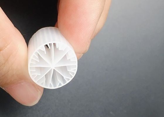 15*15mm Αναερόβια MBBR BIO Filter Media πλωτή μέθοδος MEDIA A / O