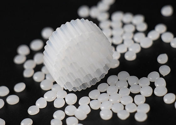 PE38 25*10MM 800m2/M3 Mbbr Βιοφιλτέρ Μέσα Virgin PE