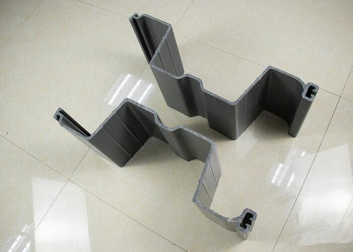 Πλαστικό PVC γκρίζο χρώμα UPVC φύλλα συσσώρευση για θαλάσσια φράγματα Πολιτική κατασκευή