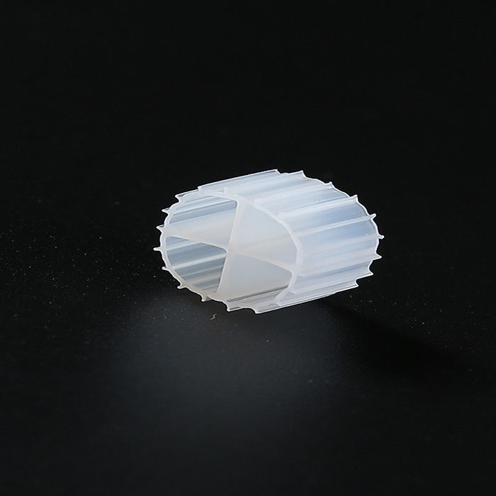 Καθαρισμός αποβλήτων Λευκό MBBR Βιομέσα Μετακινούμενο κρεβάτι Φίλτρο ενυδρείο