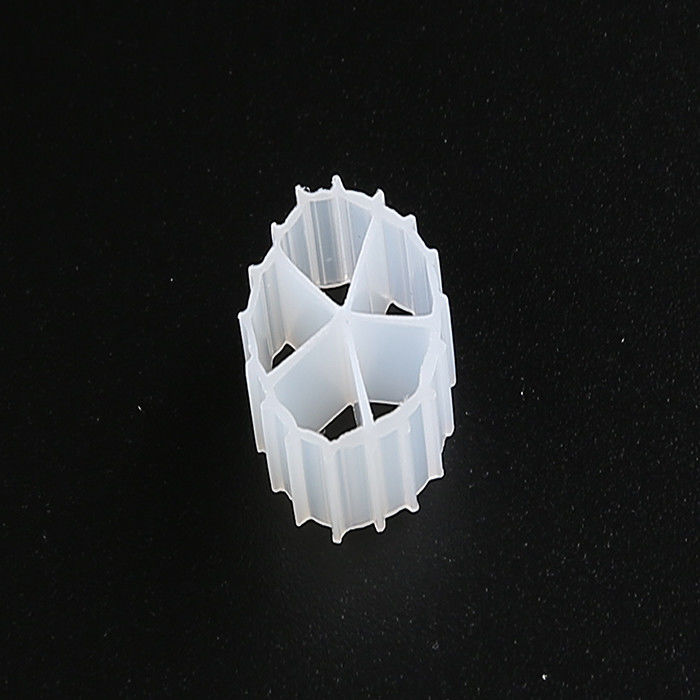 Φυσικό χρώμα MBBR φίλτρο μέσων και παρθένων υλικών HDPE MBBR βιομέσων για RAS 10 * 7mm