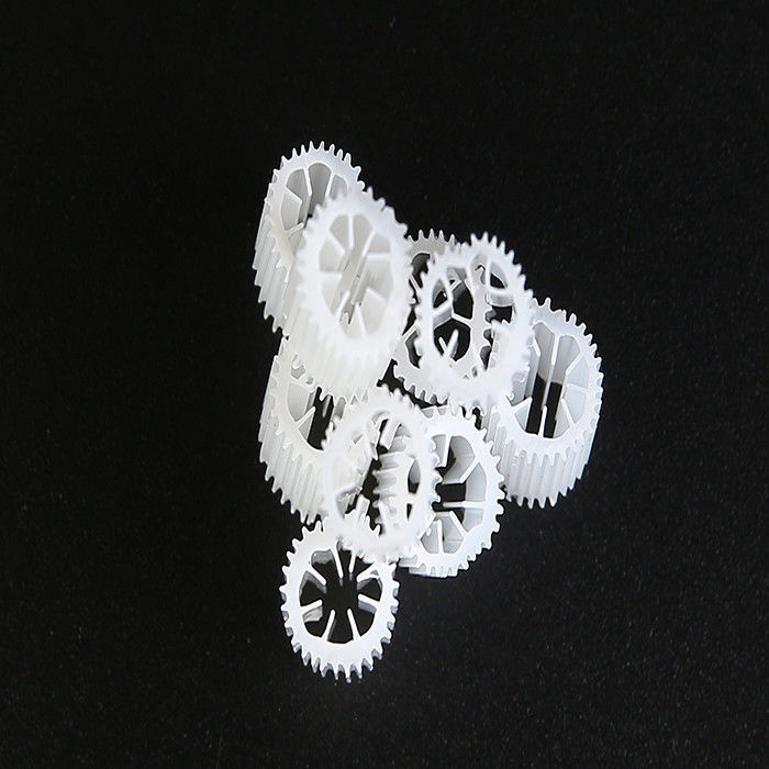 Επτά τρύπες Biocell Filter Media HIPS λευκό χρώμα υλικό πλαστικό βυθίζοντας φίλτρο μέσο για πισίνα