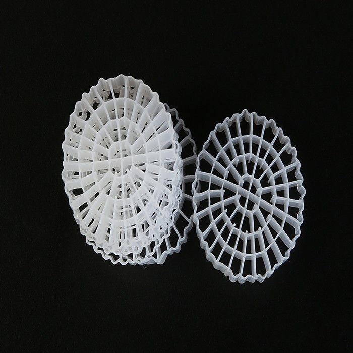 Υπερ-αποκαρβουρίσματος MBBR επεξεργασία νερού πλωτό φίλτρο μέσο 25mm X 4mm