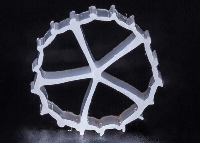 ΠΕ FDA Πρωτοϋλικά Ακουαρίμια K1 Μικροφίλτρα Μέσα Μετακινούμενο κρεβάτι αντιδραστήρα βιοφίλμ