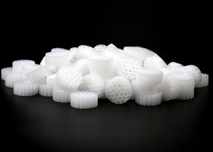 Σχήμα HDPE MBBR Biocell Media In Virgin FDA Ασφαλές υλικό για την επεξεργασία λυμάτων