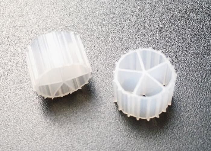 Μικρό αφεντικό MBBR Filter Media 20 χρόνια μακρά διάρκεια ζωής για RAS