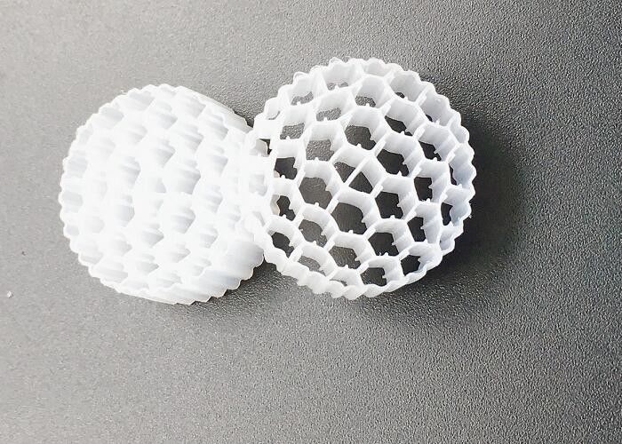 Τρίκλινγκ Βιο φίλτρο λευκό χρώμα MBBR BIO MEDIA FAB CARRIER 25*10MM 38 ΧΩΡΑ επεξεργασία λυμάτων