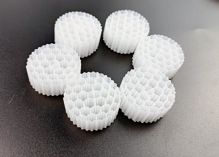 Βιοκύτταρα MBBR Μέσα επαναχρησιμοποίησης νερού Ifas Τεχνολογία Βιοκύτταρα MBBR Μέσα φίλτρου