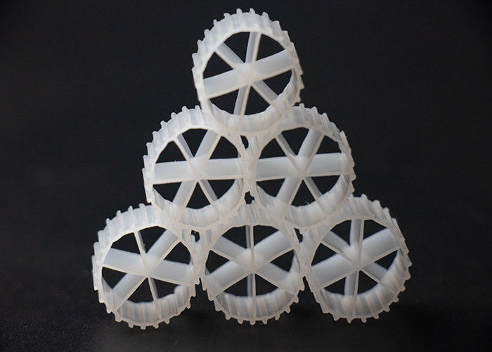 Τεχνολογία A/O Λευκό χρώμα HDPE Mbbr Μεταφορέας Γρήγορο Βιοφίλμ