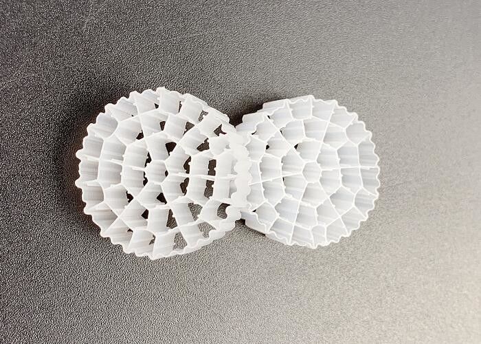 Βιοσωλήνες MBBR πλαστικό φίλτρο μέσο 800m2/M3 Μεγάλη επιφάνεια