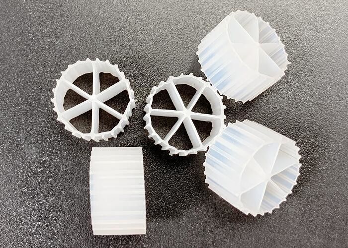 MBBR Μεικτό Μετακινούμενο κρεβάτι αντιδραστήρα διφίλμ Υλικό HDPE MBBR K1 Φίλτρο μέσων FDA Safty